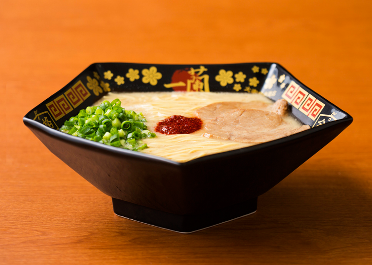 日本一蘭拉麵「合格の日」活動，4/25至5/9間會員限定每日刮刮樂抽獎，加麵、拉麵配料，最大獎是合格拉麵碗筷組！